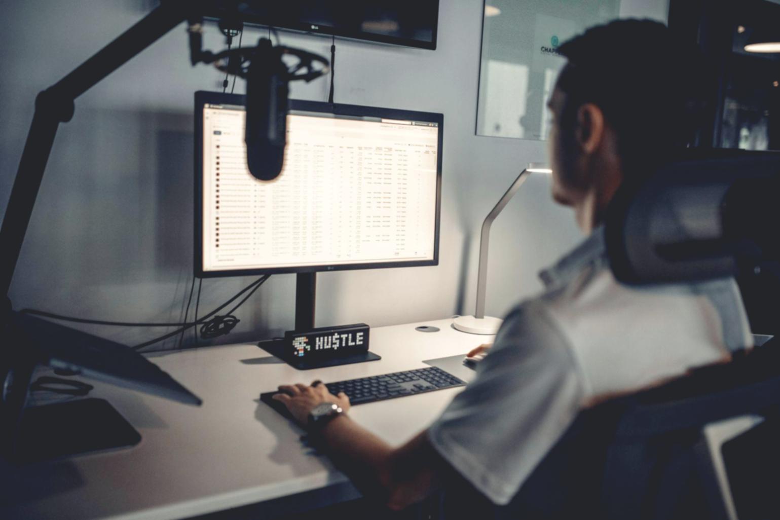 Moderne digitale Lernumgebung für Finanzanalyse